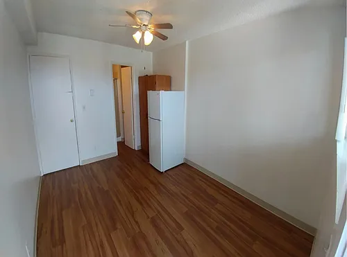 738e16 Photo 1