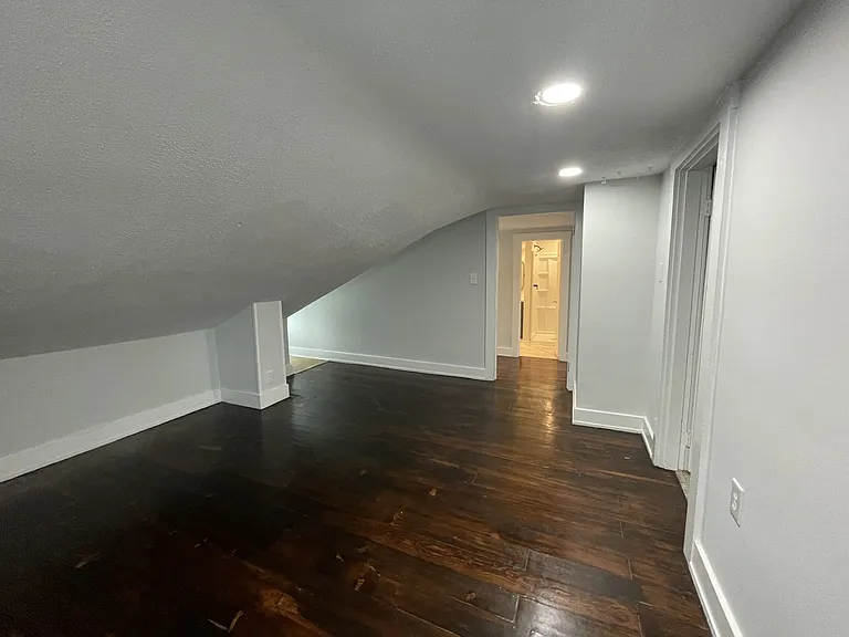 2343 Park Ave #G — Photo 7