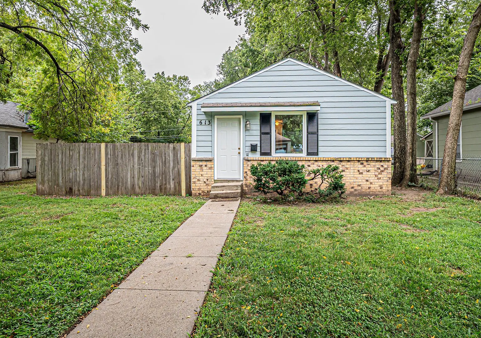 Please View 3D Virtual Walk-Through Before Scheduling a Showing — Photo 1