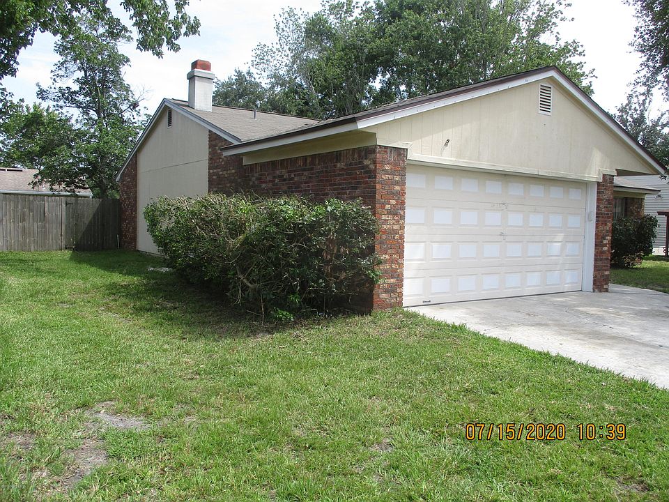 1st image of 1740 Debbie Ln