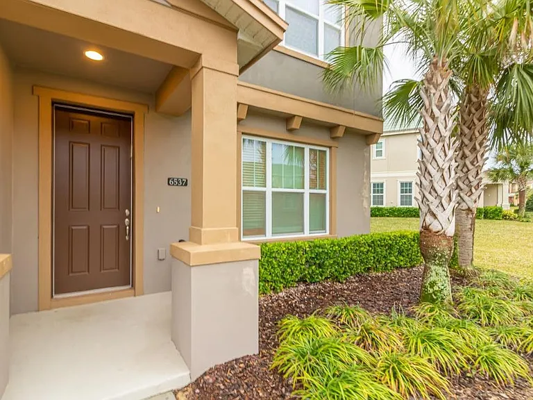 6537 Calamondin Dr — Photo 3