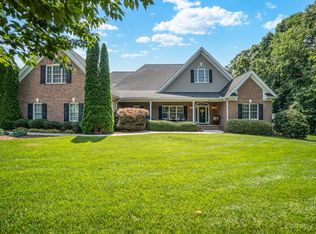 1851 29th Avenue Pl NE, Hickory, NC 28601