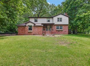 2825 E Inwood Ln, Fayetteville, AR 72701