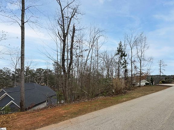 2nd image of LOT 17 Retreat Pointe Rd