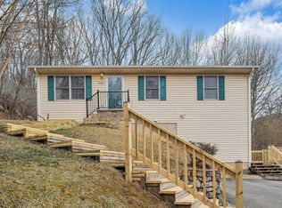 1435 Eanes Rd SE, Roanoke, VA 24014