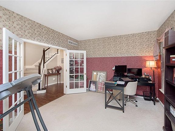 5th image of 12424 Geist Cove Dr