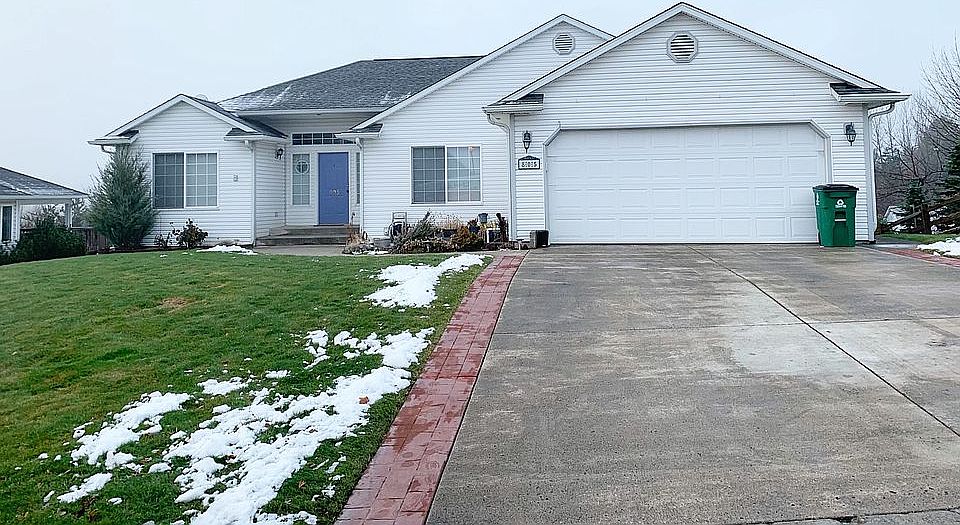 1st image of 805 Panorama Dr