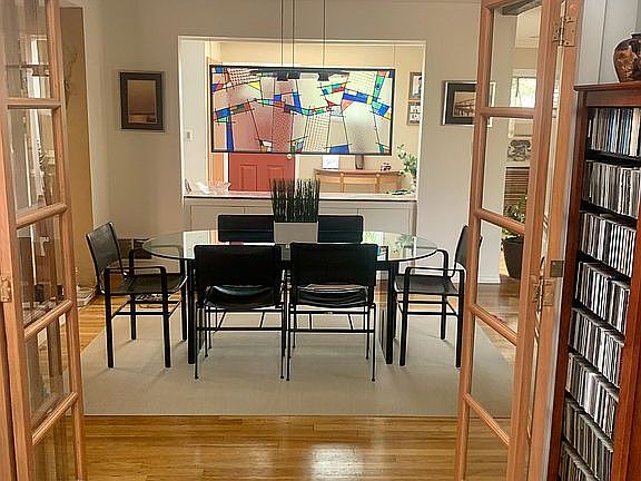 3rd image of 35 Abington Ave