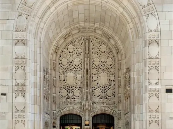 435 N Michigan Ave #401, Chicago, IL 60611