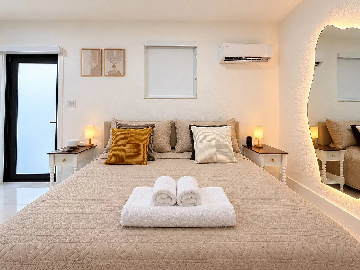 Studio, 1.0 bath, 344 sqft, $3,638 — Photo 3