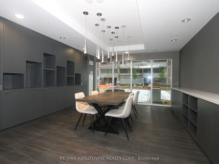 282 Bleecker St — Photo 16
