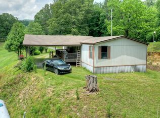 57 Mount Pleasant Dr, Ellijay, GA 30540