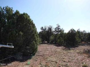 3580 Power Line Dr, Overgaard, AZ 85933
