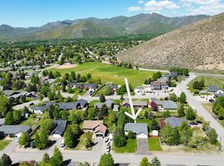 261 Sunrise Ranch Rd, Bellevue, ID 83313