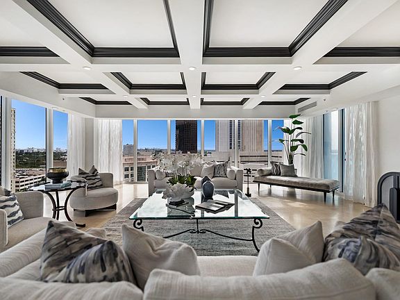 5th image of 333 Las Olas Way #1610