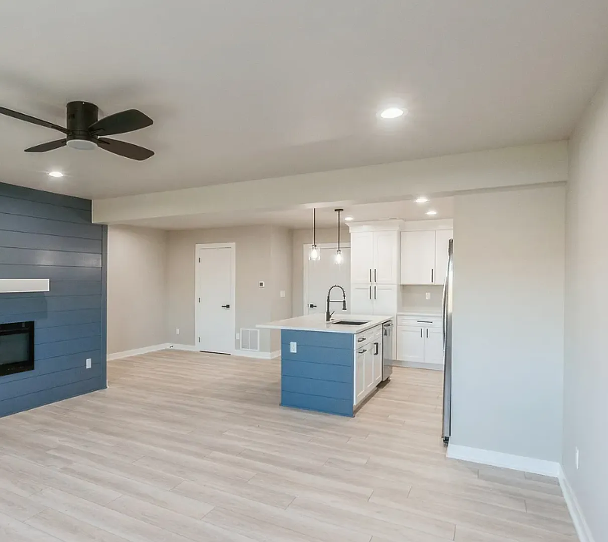 14214 Springbrook — Photo 4