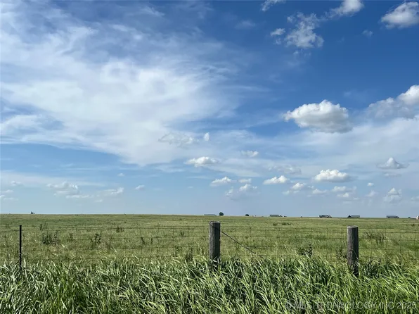 0 Elm St W, El Reno, OK 73036