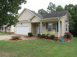 149 Leeds Ln, King, NC 27021