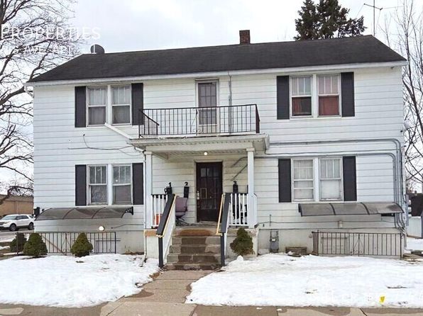 4857 Lewis Ave #1