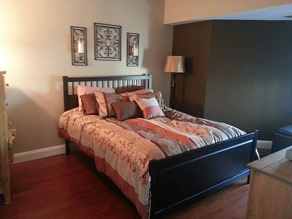 5th image of 10 Seaport Dr APT 2618