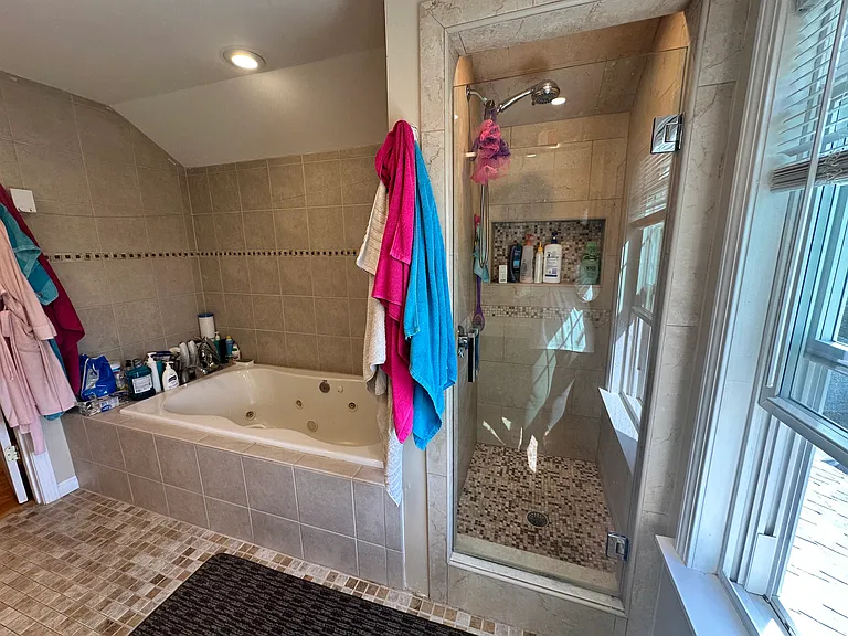 112 Warren St #LOWER LEVEL — Photo 11