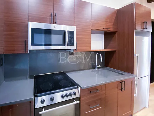 Rented by Brick&Mortar | media 17