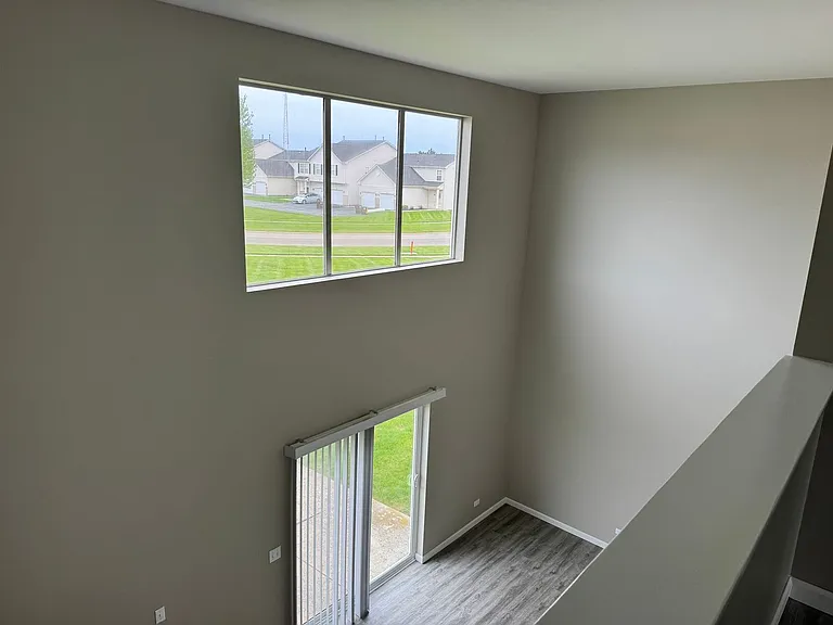 1725 W Chrysler Dr — Photo 7
