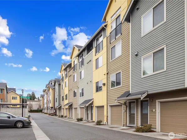 1450 157th Court NE, Bellevue, WA 98008