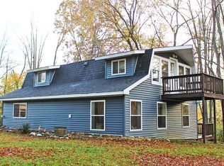 7067 Sherwood Hwy, Bellevue, MI 49021