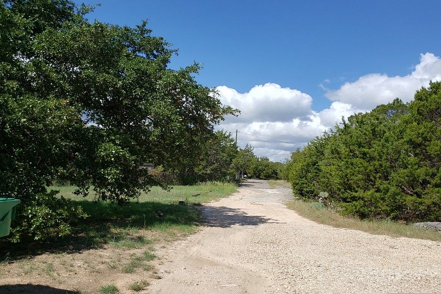 2nd image of 14008 Indian Bluff Rd