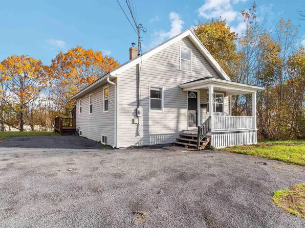 8911 Commercial St, New Minas, NS B4N 3E1