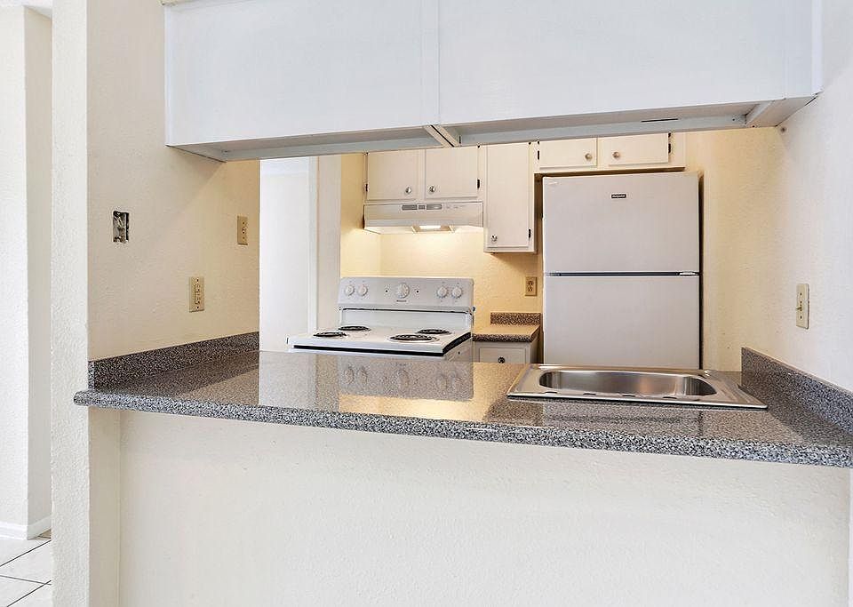 1st image of 671 Central Ave #211