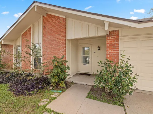 10071 Woodland Village Dr, Austin, TX 78750
