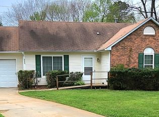 5234 Possum Trot Ln, Charlotte, NC 28215