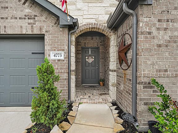 4th image of 4773 Peony Green Dr