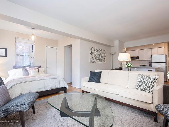 2nd image of 60 9th Ave #607
