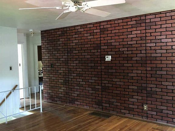 3rd image of 5507 N Graceland Dr