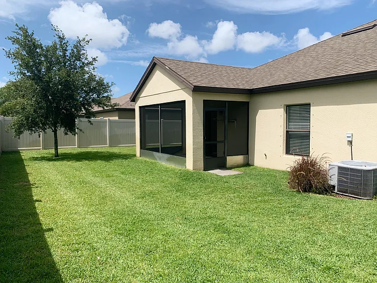 936 Sangria Cir — Photo 41