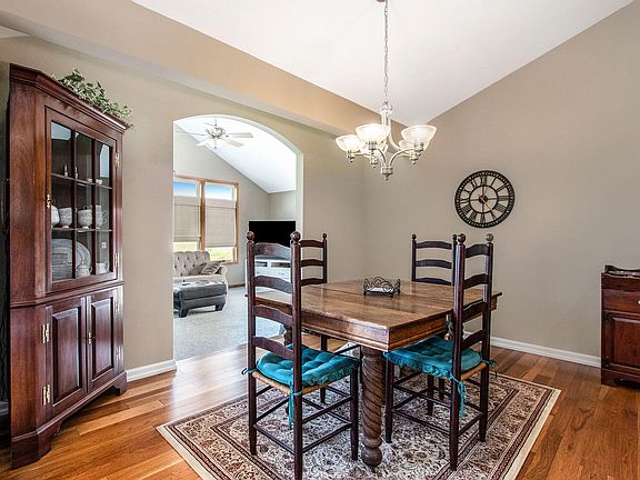 4th image of 23234 Island Hills Dr