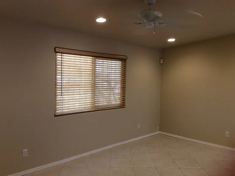 1818 N Santa Rita Ave — Photo 4