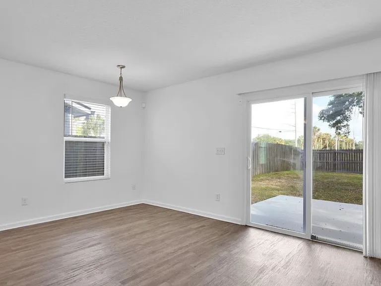 8105 Oden Ave — Photo 13