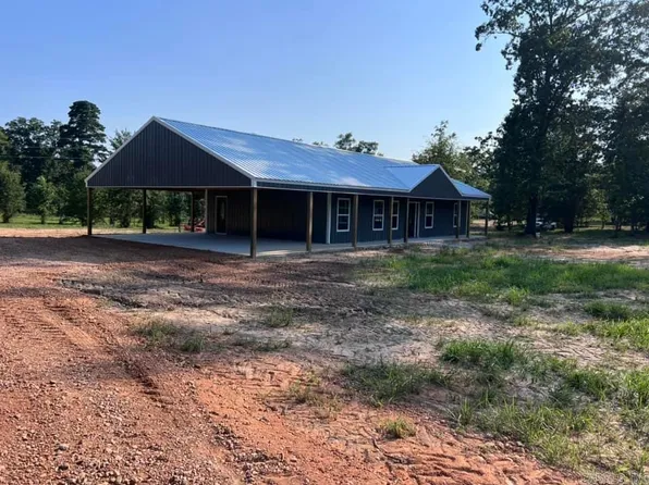 110 Little River Rd, Ashdown, AR 71822