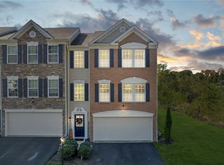 251 Grace Manor Dr, Coraopolis, PA