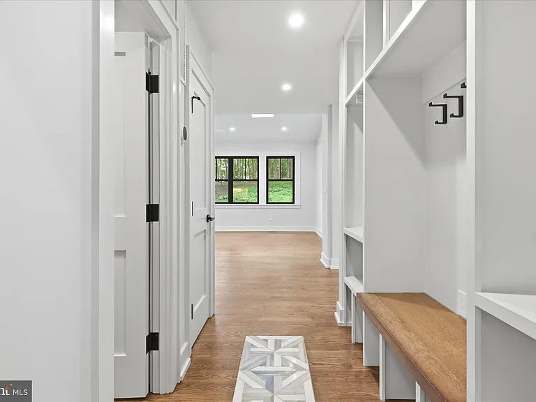 5921 Chesterbrook Rd — Photo 12