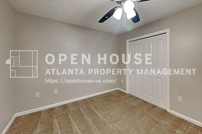 4125 Inola Trl NE — Photo 16