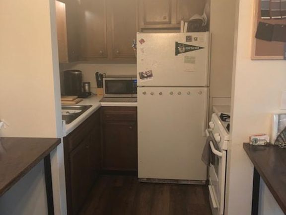 5th image of 2533 N Oakland Ave #108