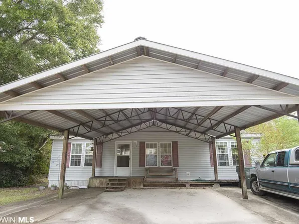 1433 Ridgewood Dr, Lillian, AL 36549