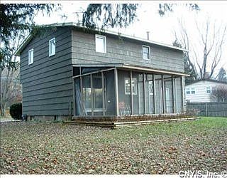 3rd image of 7687 Admiral Dr