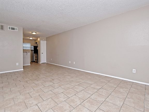 4th image of 408 W 37th St APT 2B