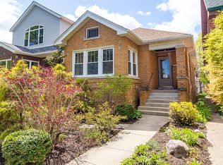 4918 N Tripp Ave, Chicago, IL 60630
